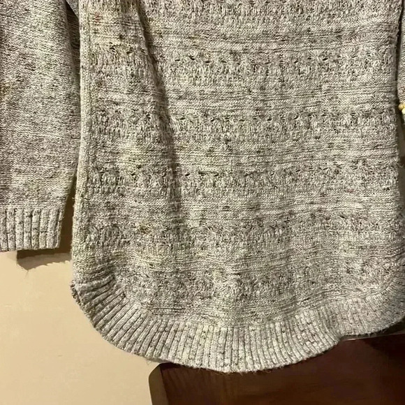 Christopher & Banks Sweater - Picture 2 of 10